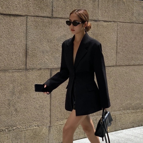 NEVA HU black designer jacket blazer slimming and casual, fall collection size S - Picture 2 of 16